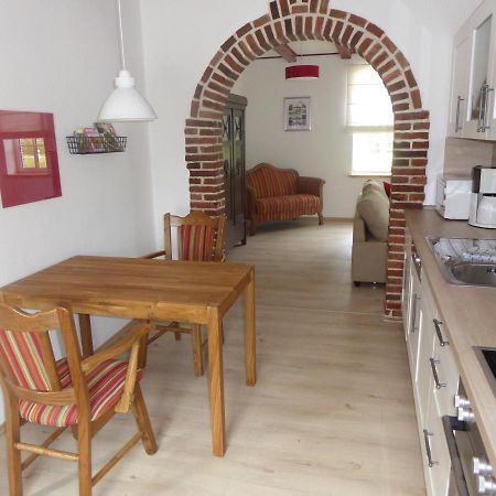 Grossefehn Ferienwohnung Elise Im Gulfhof Am Kanal מראה חיצוני תמונה