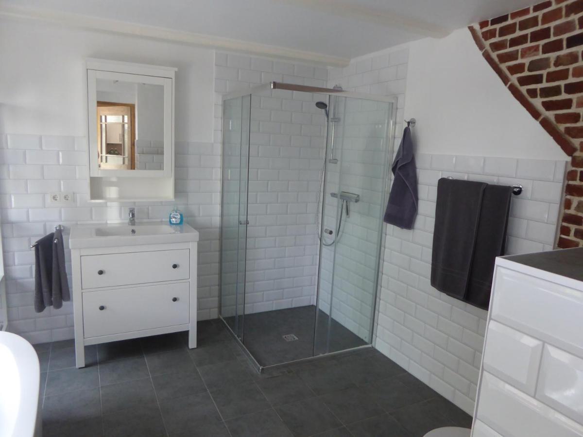 Grossefehn Ferienwohnung Elise Im Gulfhof Am Kanal מראה חיצוני תמונה