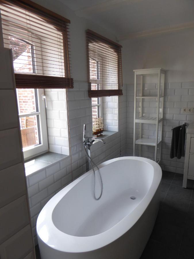 Grossefehn Ferienwohnung Elise Im Gulfhof Am Kanal מראה חיצוני תמונה